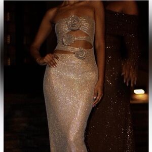Elegant Glittering Evening Dress